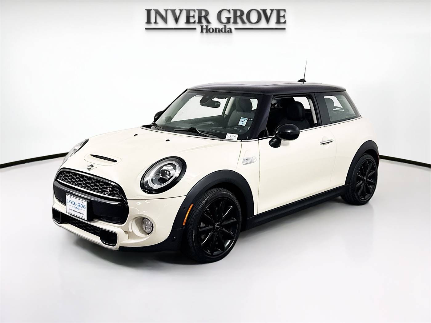 2019 MINI Hardtop Cooper S — Hatchback — 83,269 mi — Inver Grove Heights, MN