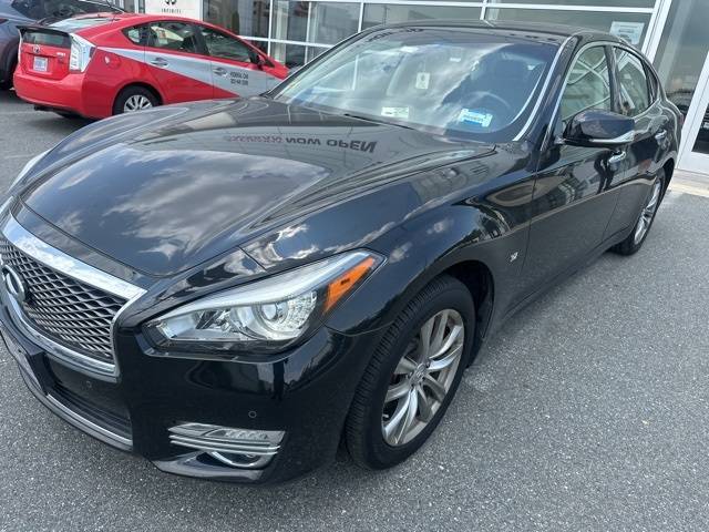 2016 INFINITI Q70 3.7x — Sedan — 43,872 mi — Bethesda, MD