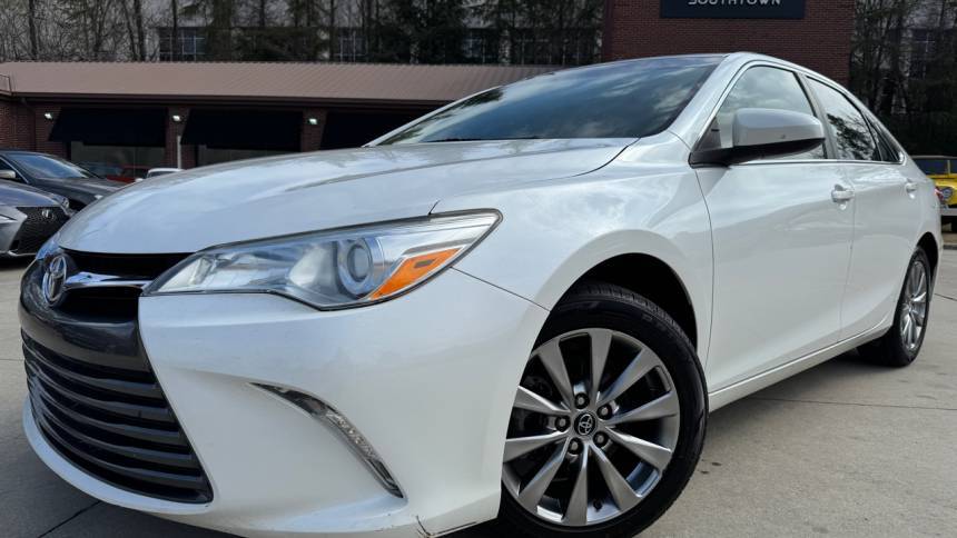 2017 Toyota Camry XLE — Sedan — 176,330 mi — Hoover, AL