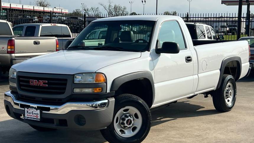 2004 GMC Sierra 2500 Work Truck — Pickup Truck — 90,607 mi — Humble, TX