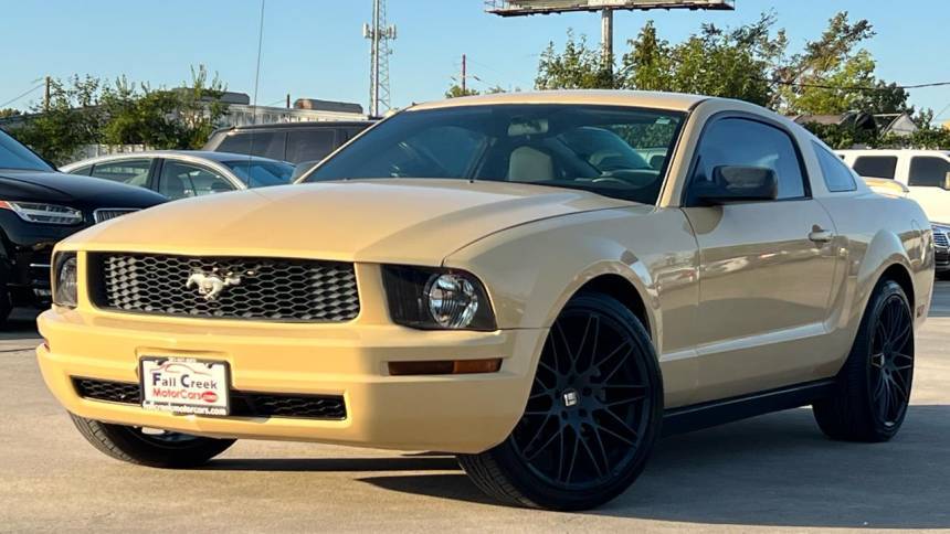 2006 Ford Mustang Premium — Coupe — 97,069 mi — Humble, TX
