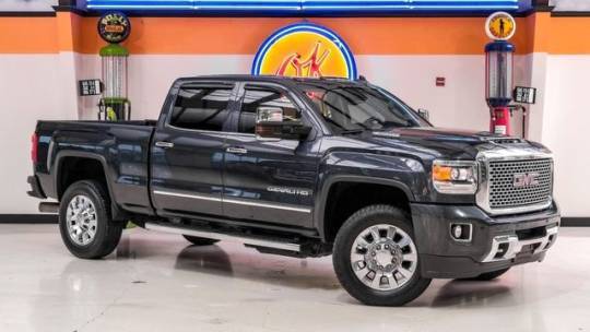 2017 GMC Sierra 2500HD Denali — Pickup Truck — 117,377 mi — Addison, TX