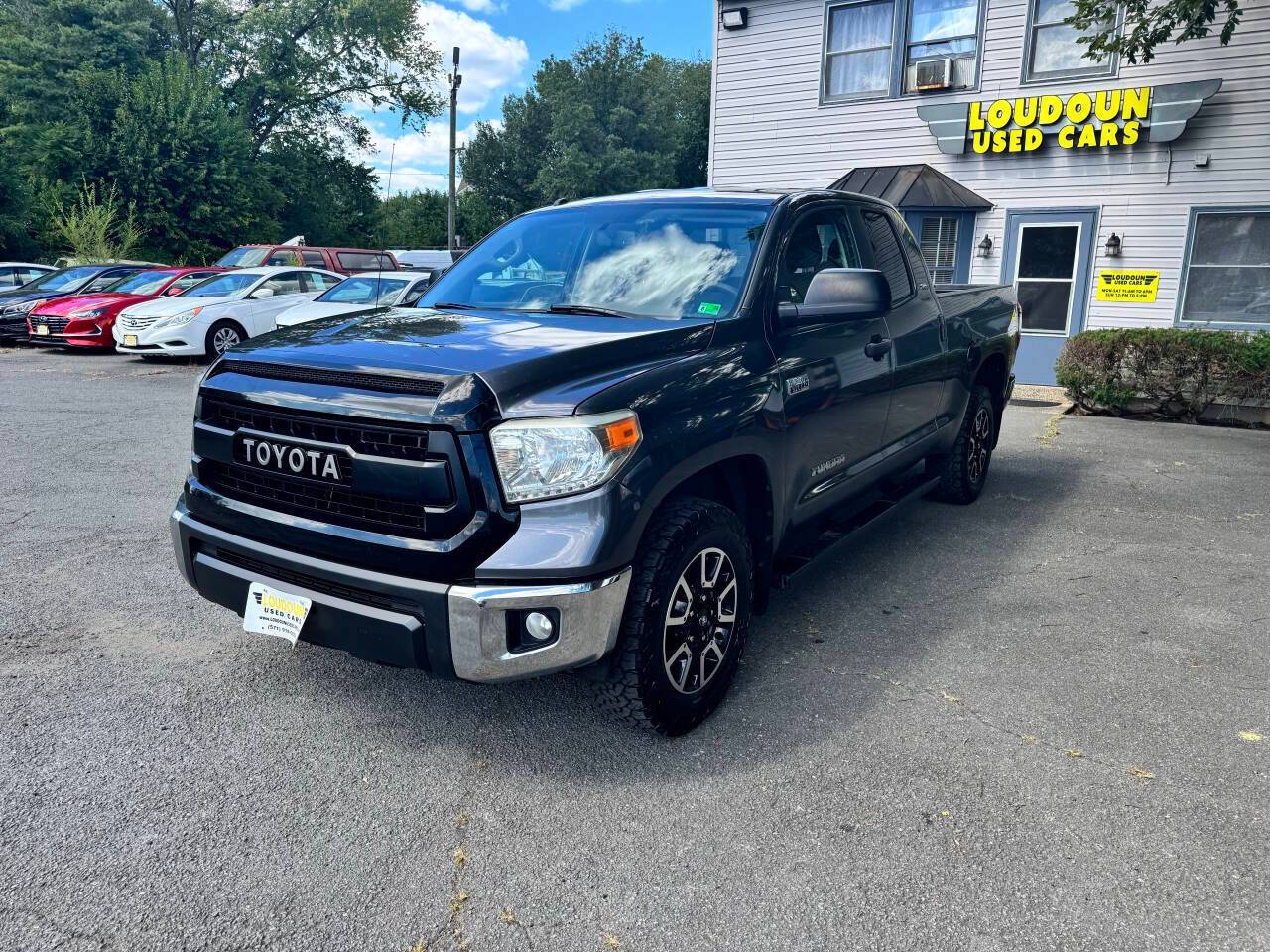 2014 Toyota Tundra SR5 — Pickup Truck — 160,107 mi — Leesburg, VA