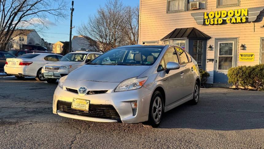 2012 Toyota Prius Three — Sedan — 70,446 mi — Leesburg, VA