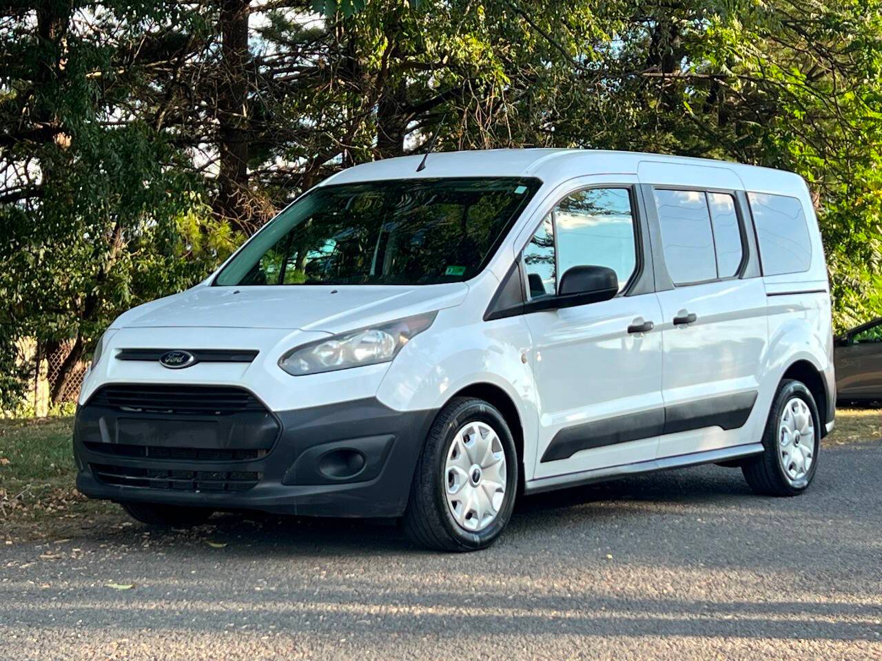 2014 Ford Transit Connect Wagon XL — Passenger Van — 81,128 mi — Leesburg, VA