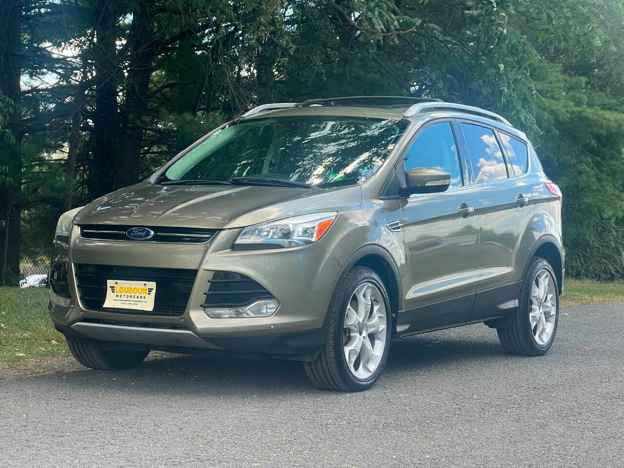 2013 Ford Escape Titanium — SUV — 76,595 mi — Leesburg, VA