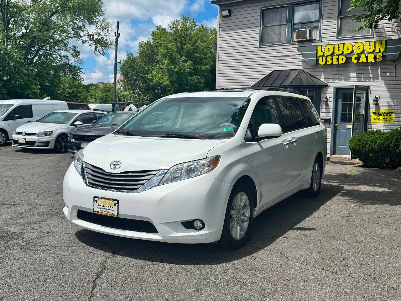 2012 Toyota Sienna XLE — Minivan — 117,650 mi — Leesburg, VA