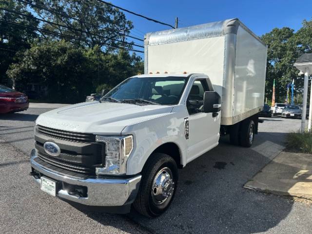 2019 Ford Super Duty F-350 Chassis Cab XL — Chassis Cab Truck — 141,401 mi — Pasadena, MD