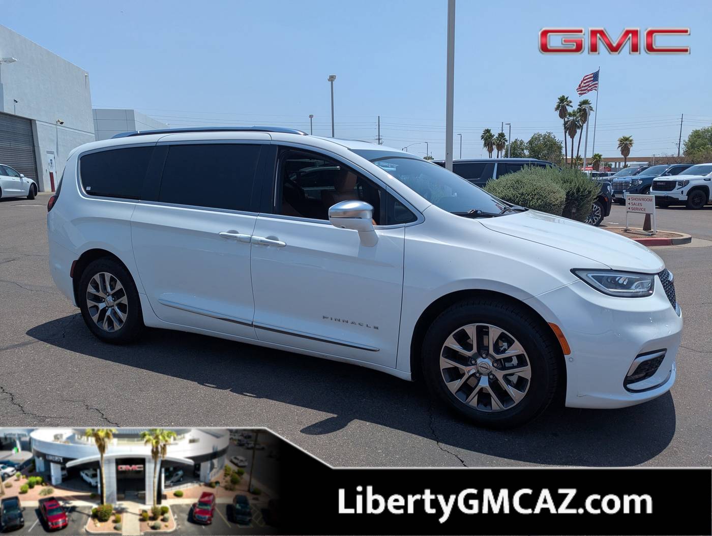 2022 Chrysler Pacifica Hybrid Pinnacle — Minivan — 49,622 mi — Peoria, AZ