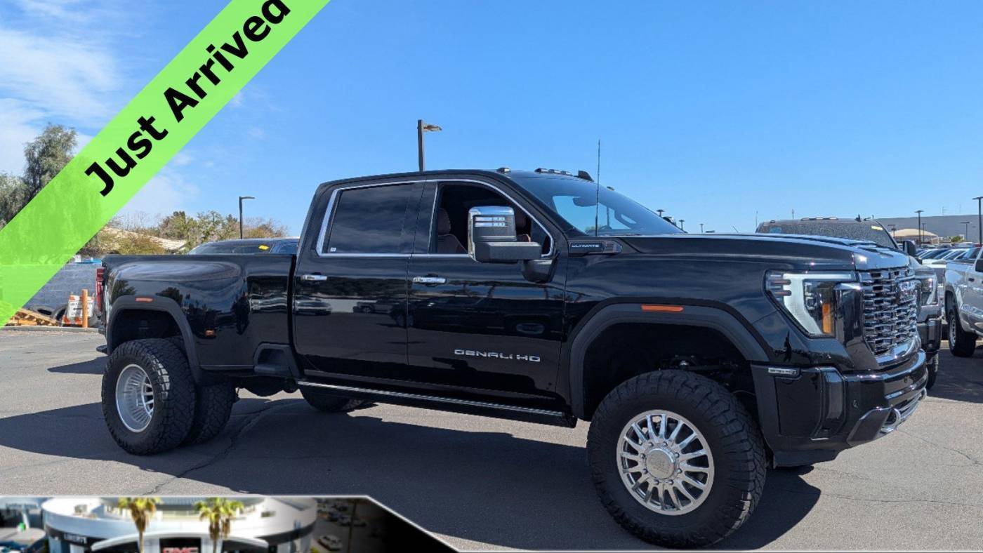 2024 GMC Sierra 3500HD Denali Ultimate — Pickup Truck — 14,007 mi — Peoria, AZ