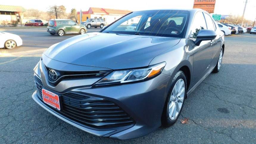 2018 Toyota Camry LE — Sedan — 90,000 mi — Manassas, VA