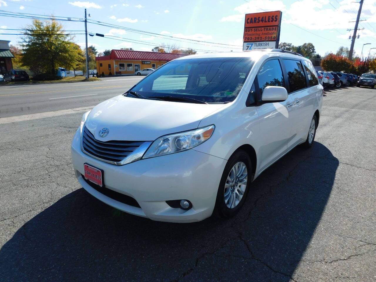 2015 Toyota Sienna XLE — Minivan — 137,000 mi — Manassas, VA