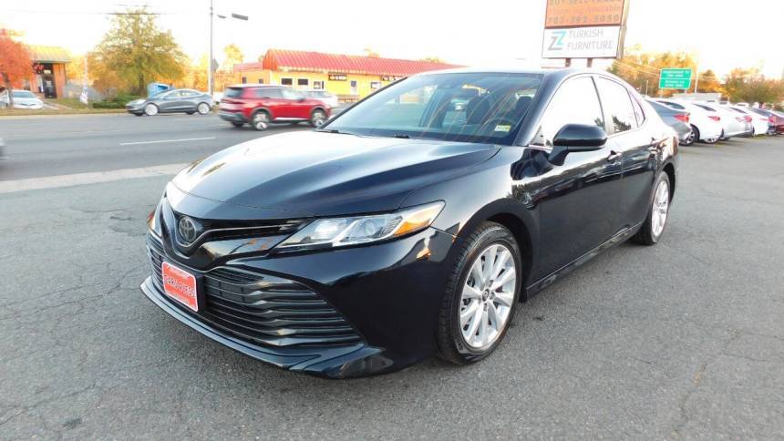 2020 Toyota Camry LE — Sedan — 118,000 mi — Manassas, VA