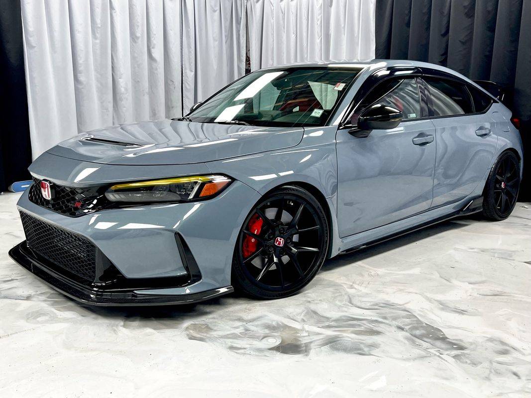 2025 Honda Civic Type R — Hatchback — 1,045 mi — Elmont, NY