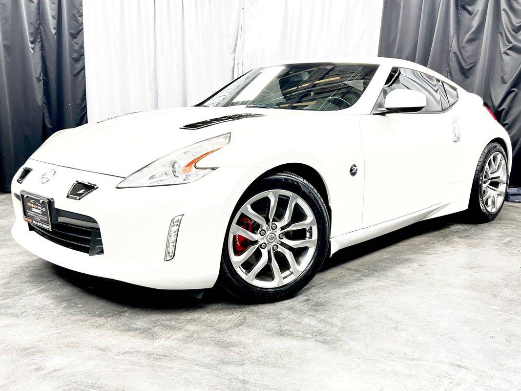 2014 Nissan 370Z Base — Coupe — 41,849 mi — Elmont, NY