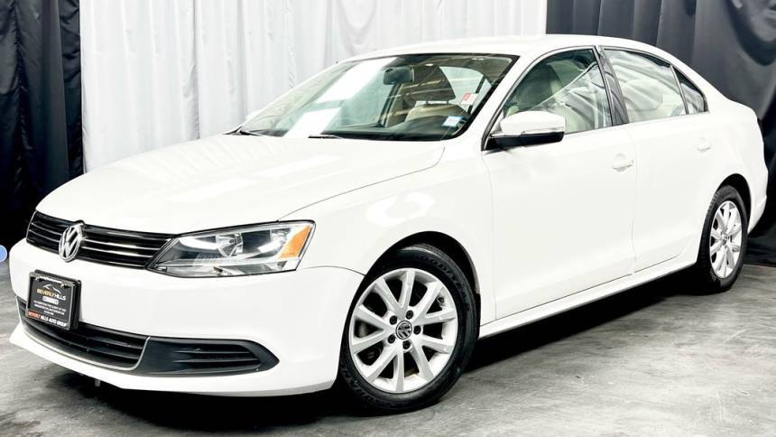 2013 Volkswagen Jetta SE — Sedan — 30,493 mi — Elmont, NY