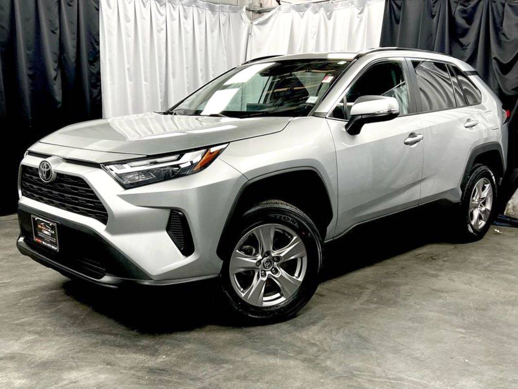 2022 Toyota RAV4 XLE — SUV — 51,485 mi — Elmont, NY