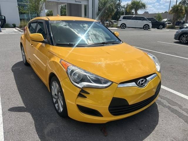 2016 Hyundai Veloster Base — Hatchback — 90,580 mi — Orlando, FL