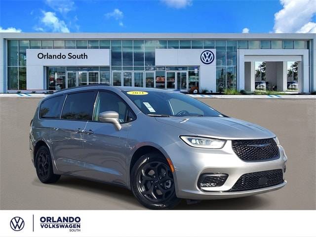 2021 Chrysler Pacifica Hybrid Touring — Minivan — 70,943 mi — Orlando, FL