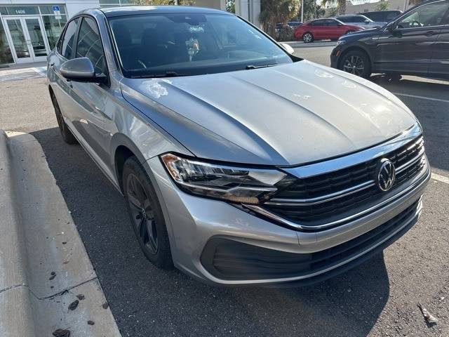2023 Volkswagen Jetta SE — Sedan — 17,408 mi — Orlando, FL