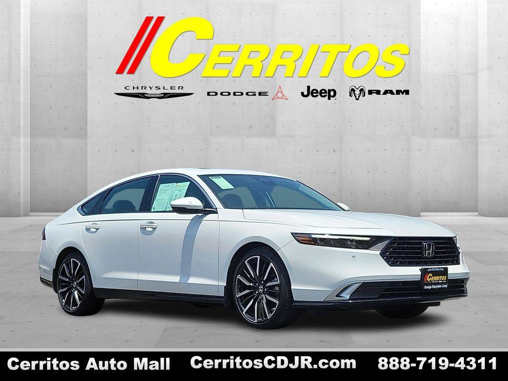 2023 Honda Accord Hybrid Touring — Sedan — 16,945 mi — Cerritos, CA