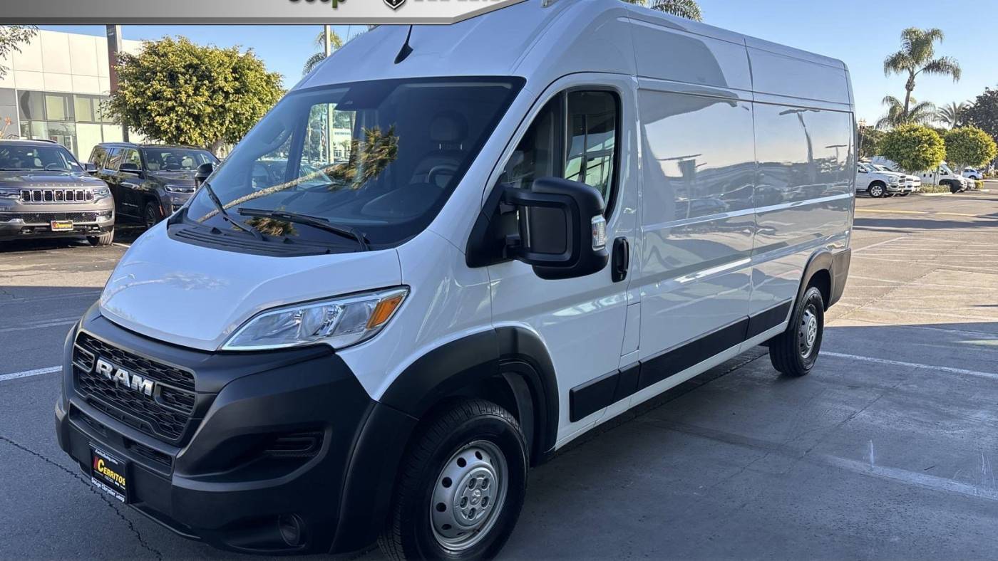 2023 Ram ProMaster Cargo Van 2500 — Cargo Van — 30,250 mi — Cerritos, CA