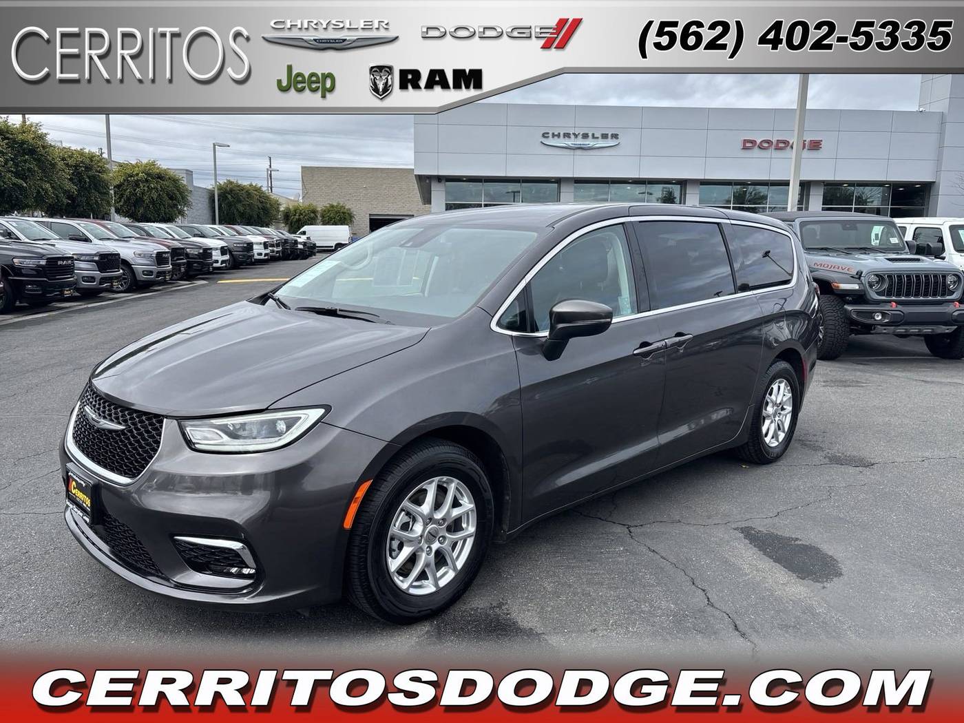 2023 Chrysler Pacifica Touring L — Minivan — 79,516 mi — Cerritos, CA