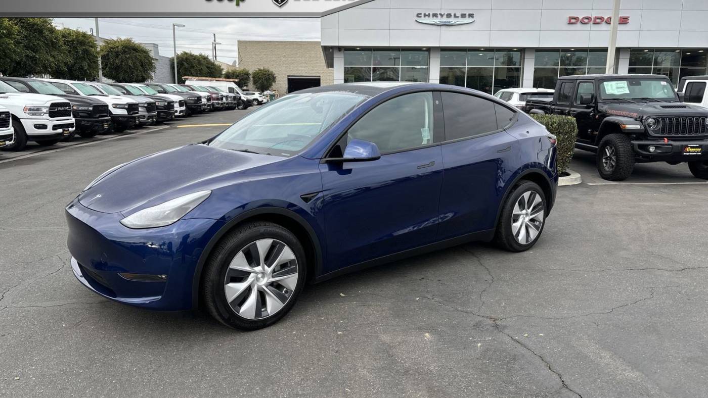 2022 Tesla Model Y Long Range — SUV — 28,322 mi — Cerritos, CA