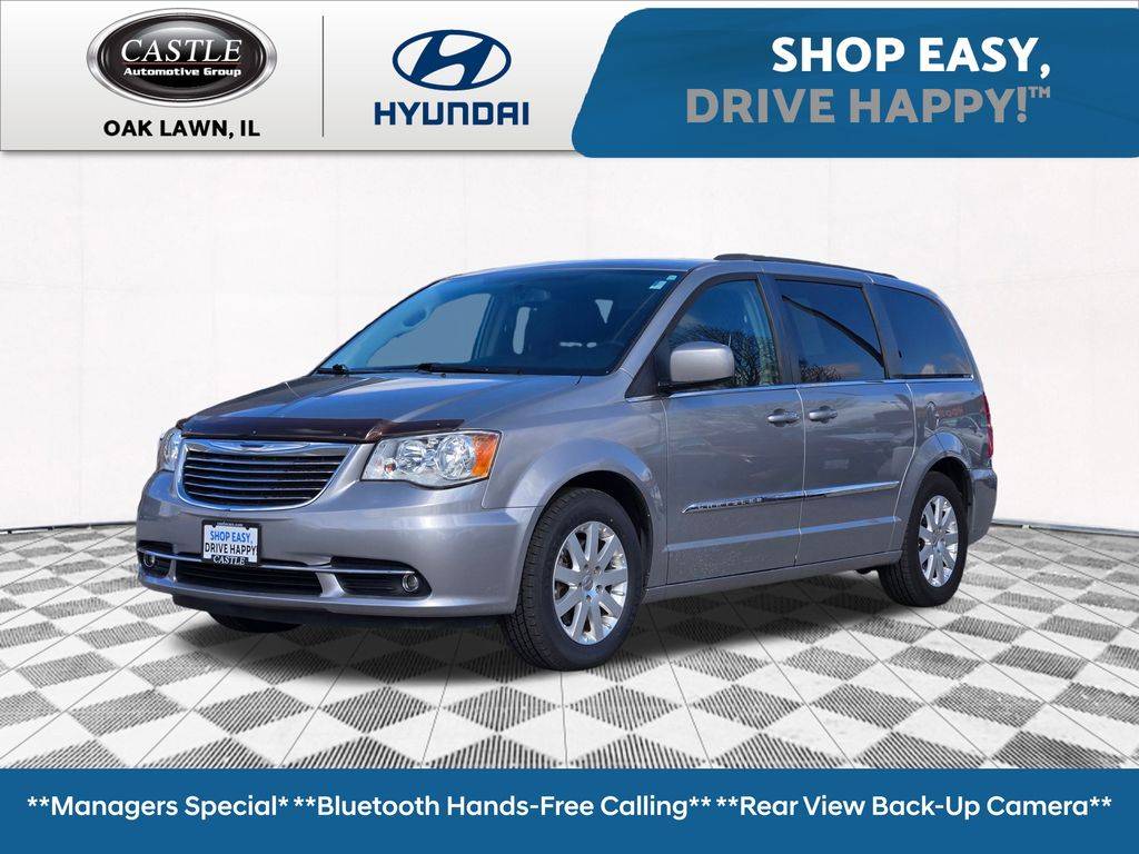 2016 Chrysler Town & Country Touring — Minivan — 82,347 mi — Oak Lawn, IL