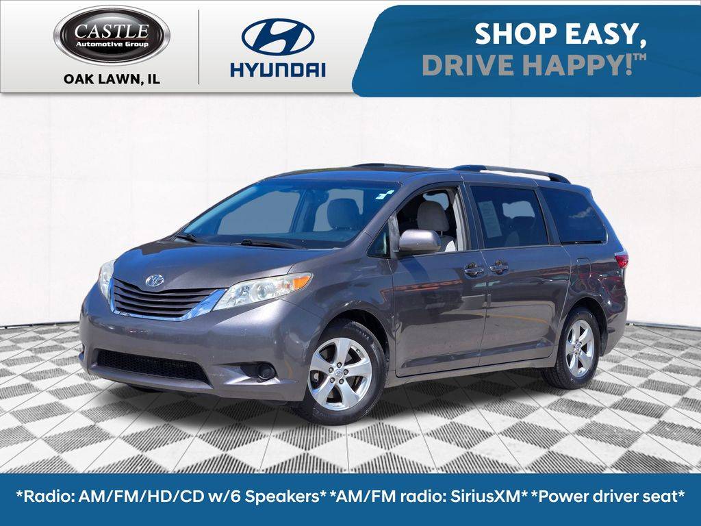2015 Toyota Sienna LE — Minivan — 88,228 mi — Oak Lawn, IL