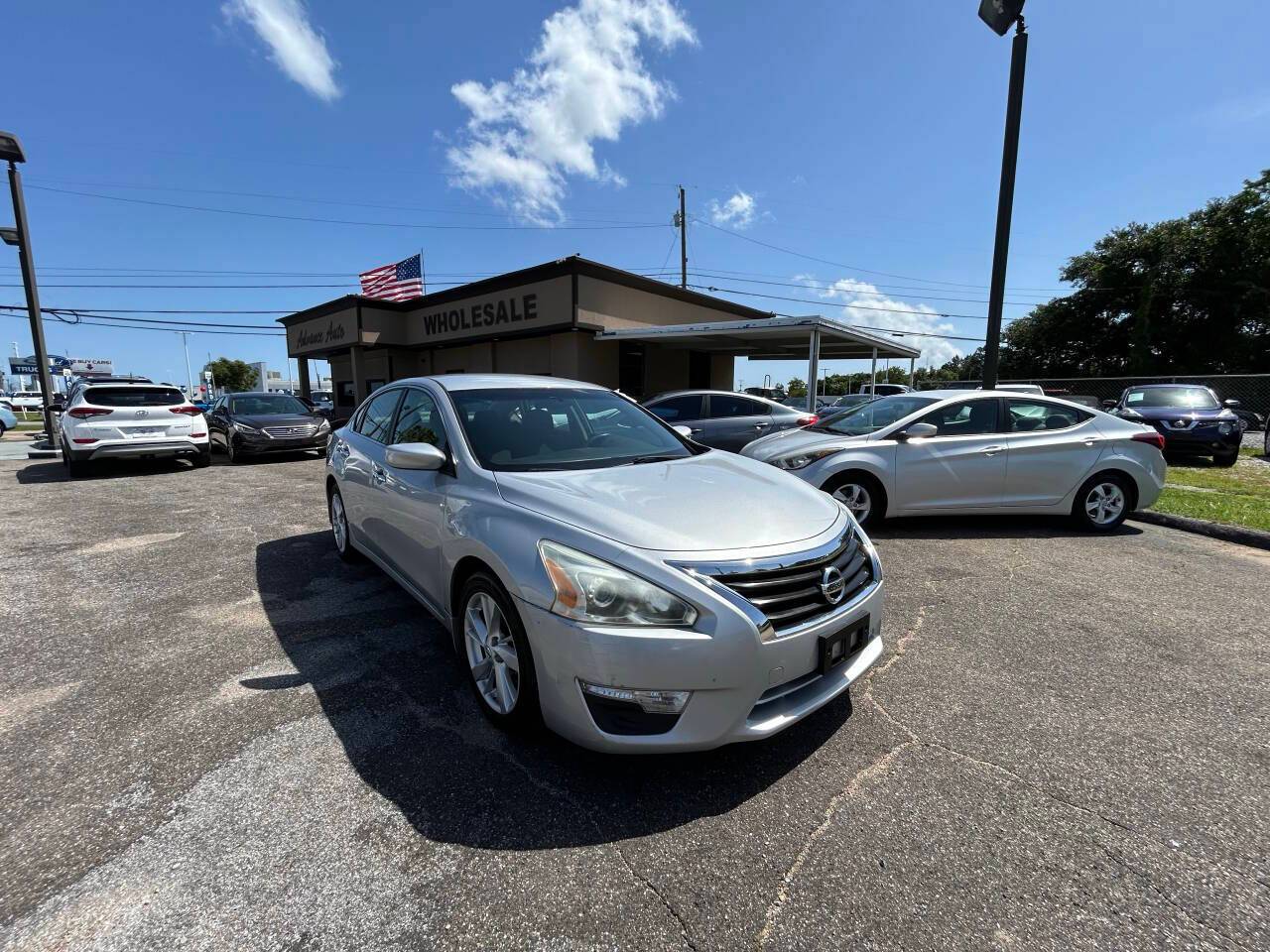 2014 Nissan Altima 2.5 SV — Sedan — 101,875 mi — Pensacola, FL