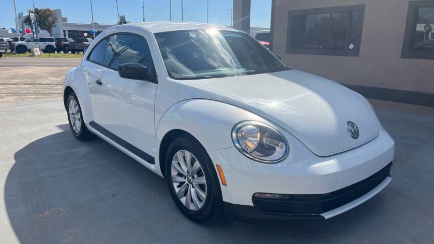 2016 Volkswagen Beetle 1.8T Classic — Hatchback — 128,292 mi — Pensacola, FL