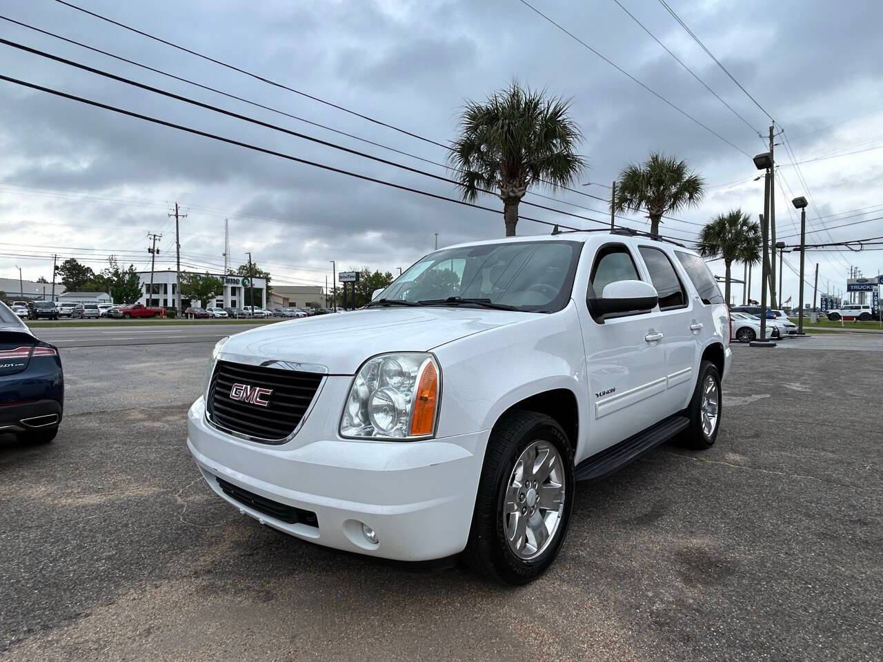 2013 GMC Yukon SLT — SUV — 148,334 mi — Pensacola, FL