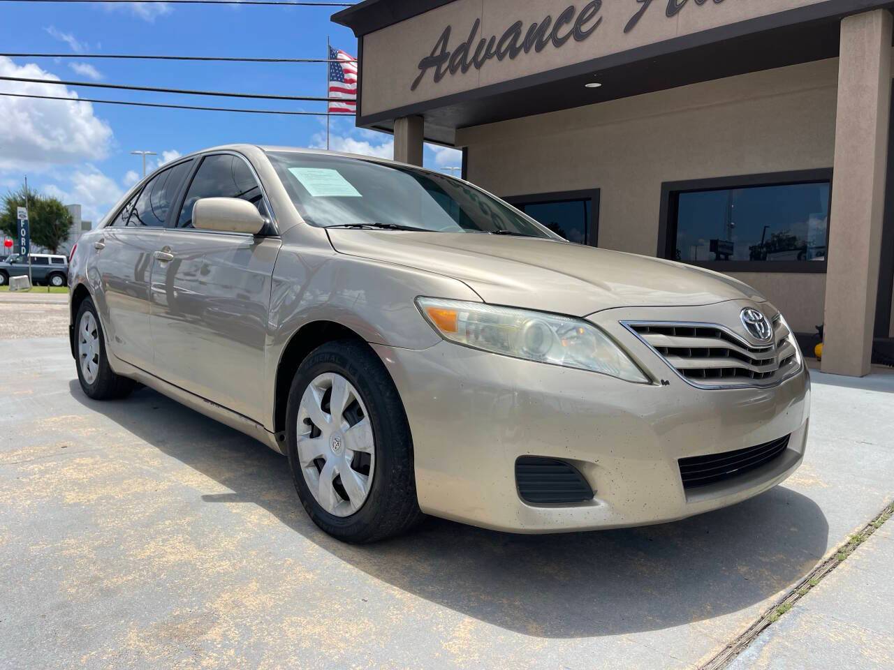 2009 Toyota Camry LE V6 — Sedan — 138,033 mi — Pensacola, FL