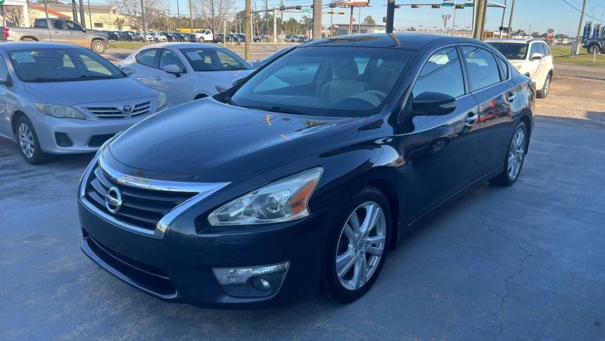 2013 Nissan Altima 3.5 SV — Sedan — 93,280 mi — Pensacola, FL
