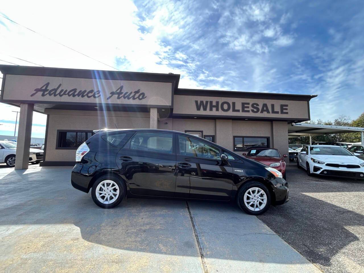 2014 Toyota Prius v Three — Wagon — 132,853 mi — Pensacola, FL