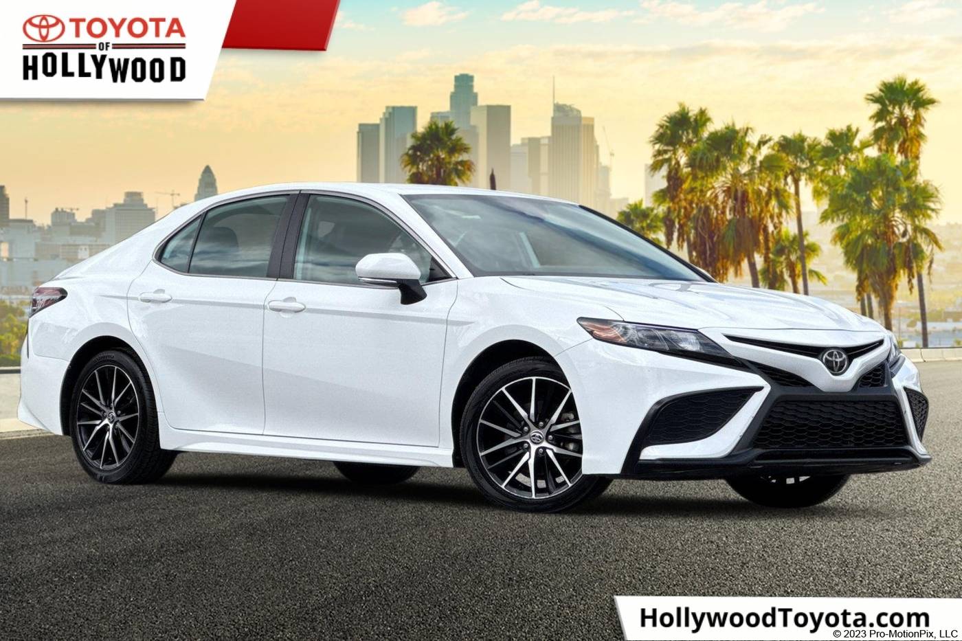 2023 Toyota Camry SE — Sedan — 58,973 mi — Los Angeles, CA