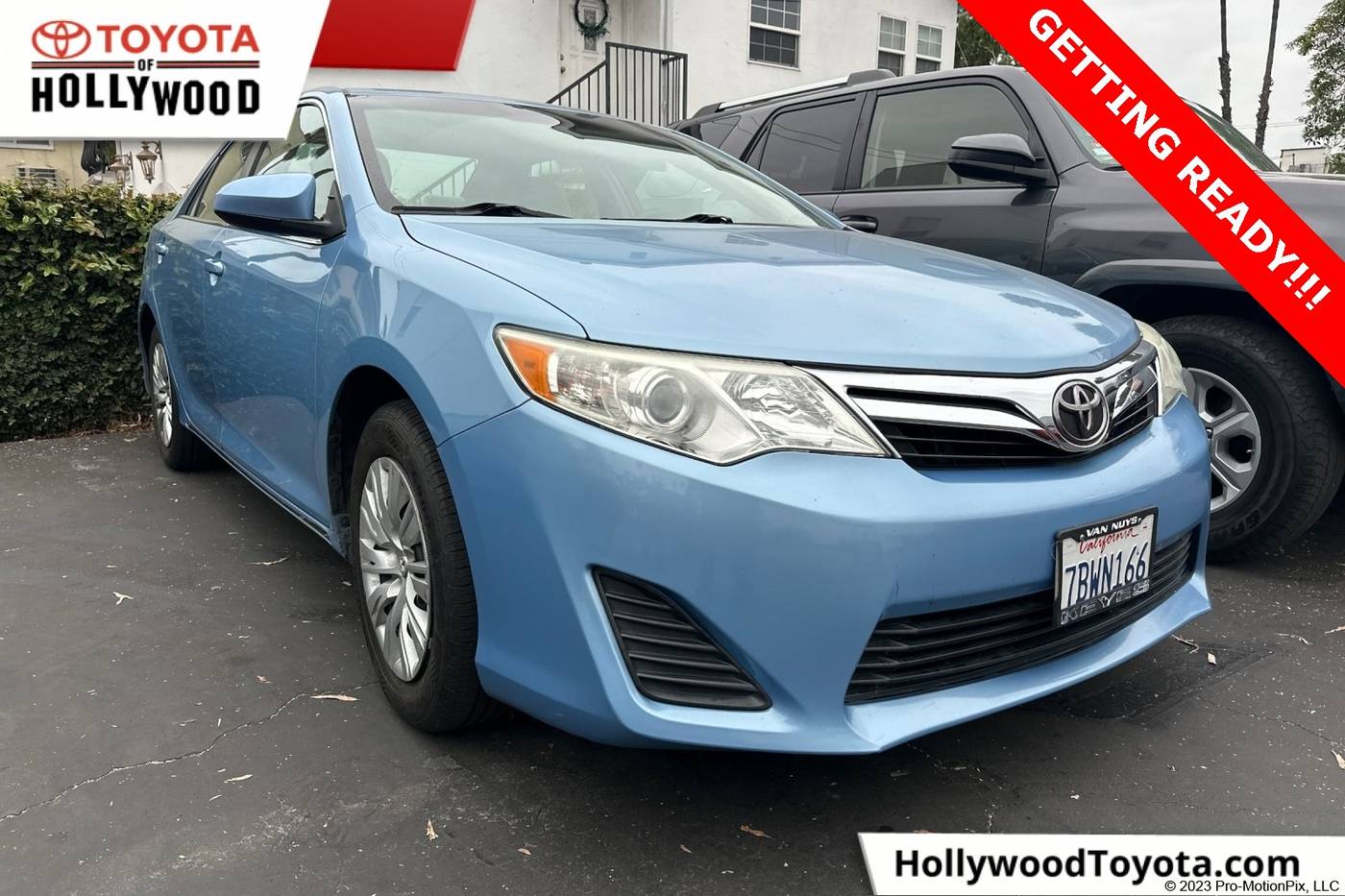 2013 Toyota Camry LE — Sedan — 57,446 mi — Los Angeles, CA