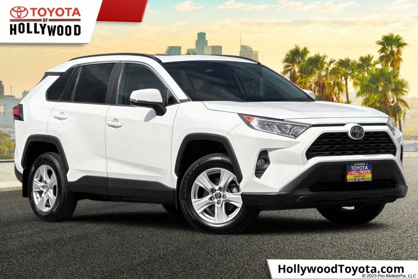 2019 Toyota RAV4 XLE — SUV — 42,084 mi — Los Angeles, CA