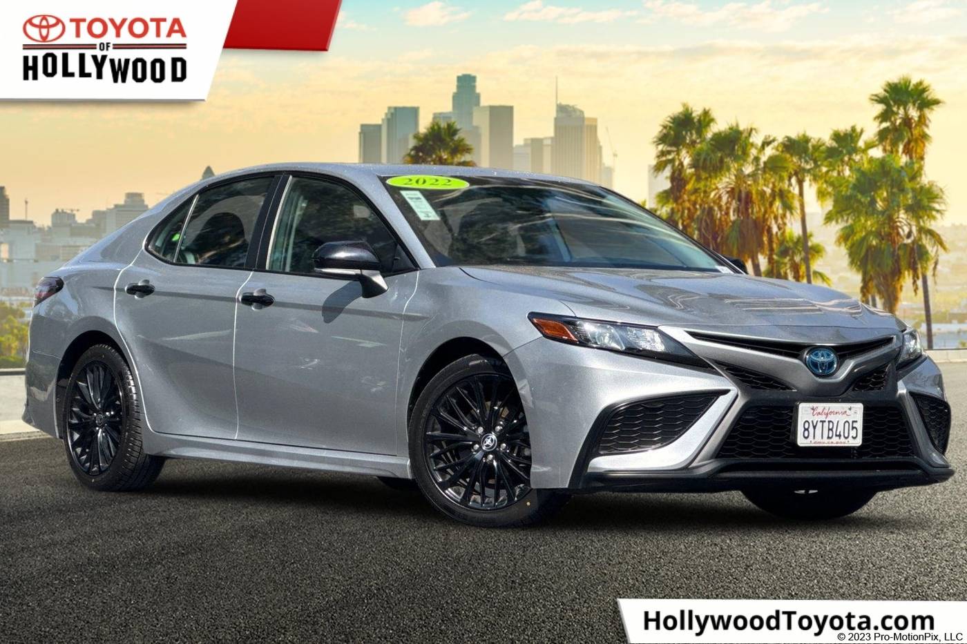2022 Toyota Camry Hybrid SE — Sedan — 53,641 mi — Los Angeles, CA