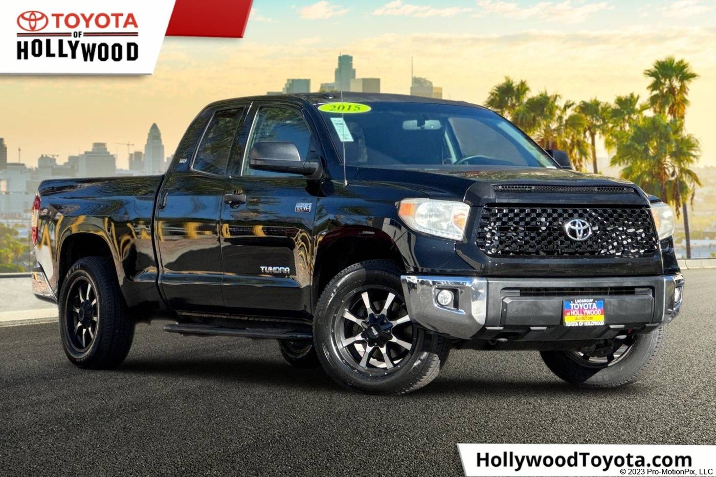 2015 Toyota Tundra SR5 — Pickup Truck — 105,639 mi — Los Angeles, CA