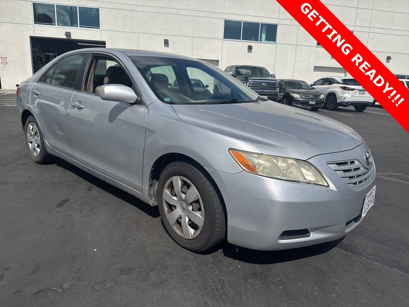2009 Toyota Camry LE — Sedan — 124,159 mi — Los Angeles, CA