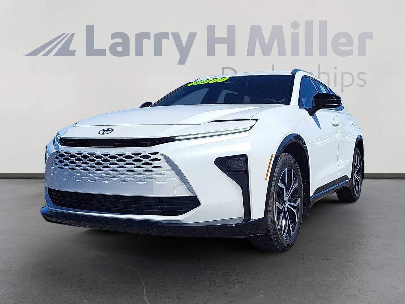 2025 Toyota Crown Signia XLE — SUV — 798 mi — Albuquerque, NM