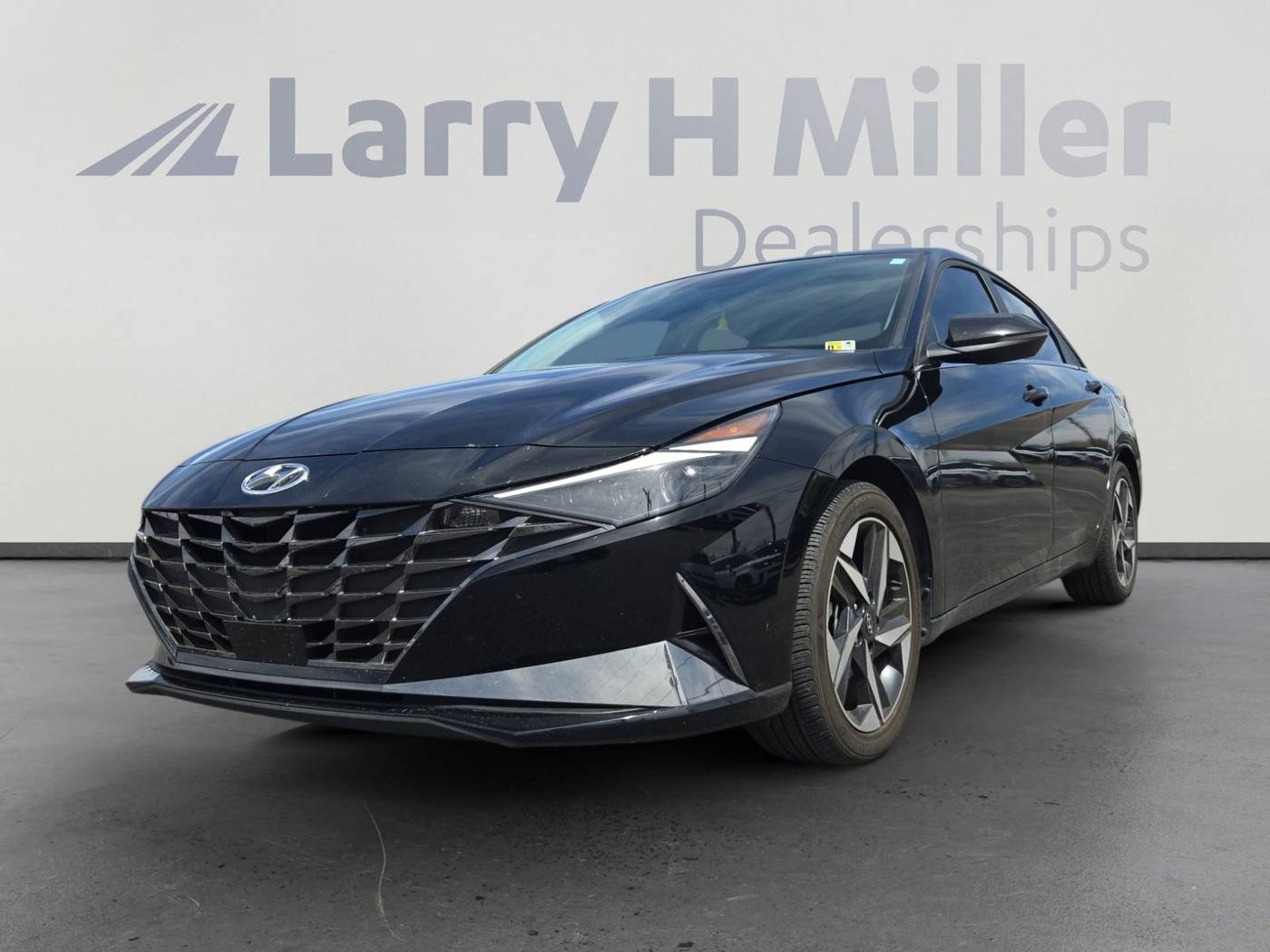 2023 Hyundai Elantra Limited — Sedan — 25,856 mi — Albuquerque, NM