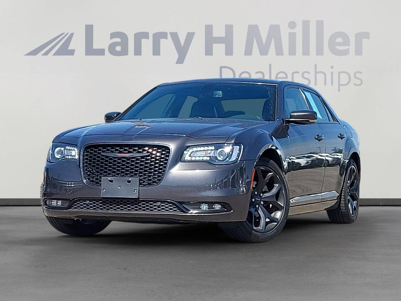 2022 Chrysler 300 S — Sedan — 37,992 mi — Albuquerque, NM