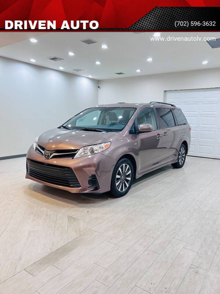 2018 Toyota Sienna LE — Minivan — 162,494 mi — Las Vegas, NV
