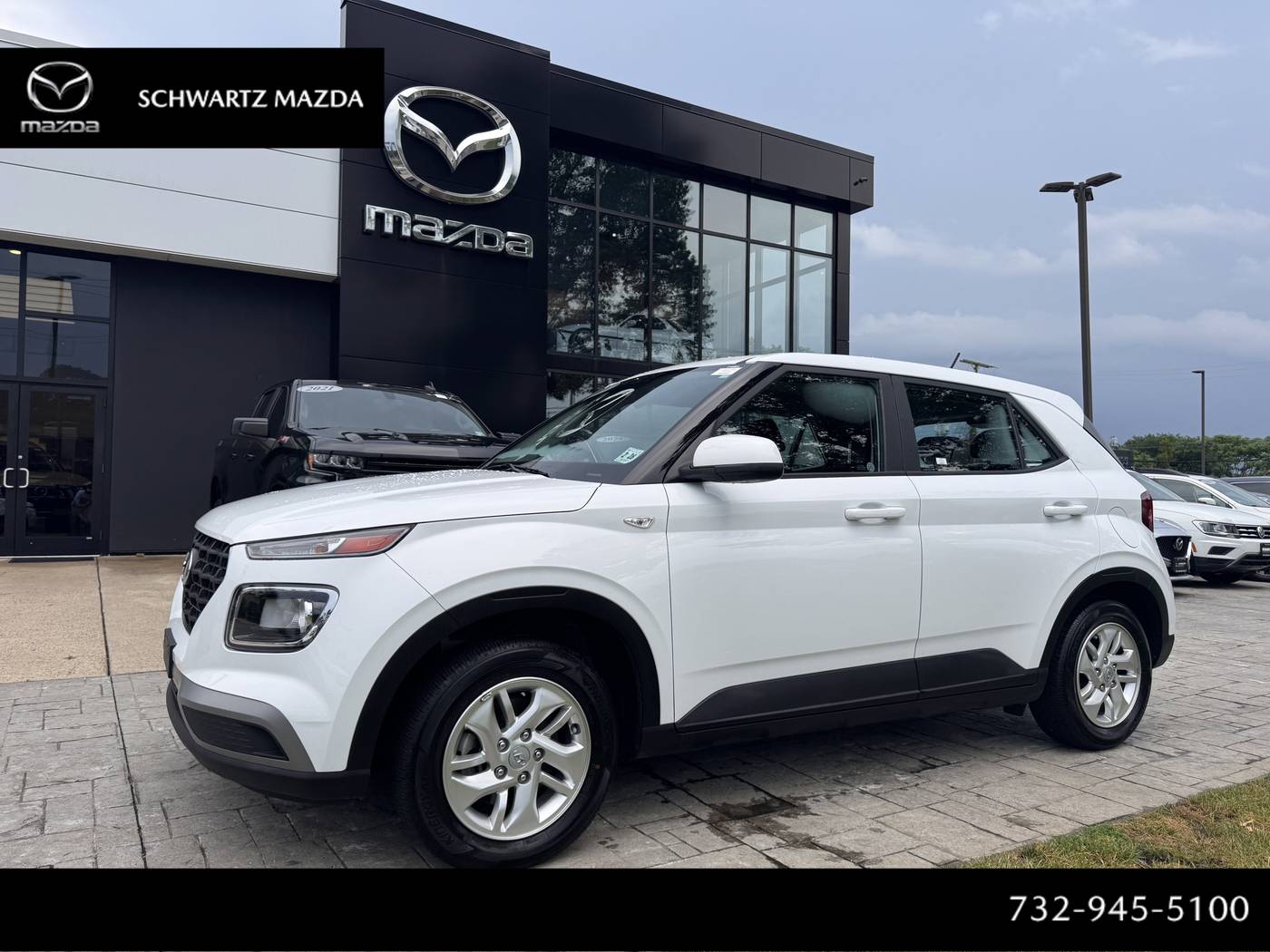 2023 Hyundai Venue SE — SUV — 24,051 mi — Shrewsbury, NJ