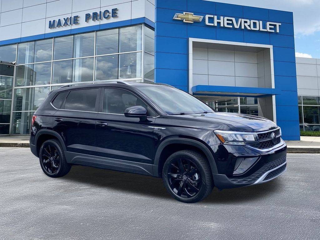 2023 Volkswagen Taos SE — SUV — 49,776 mi — Loganville, GA
