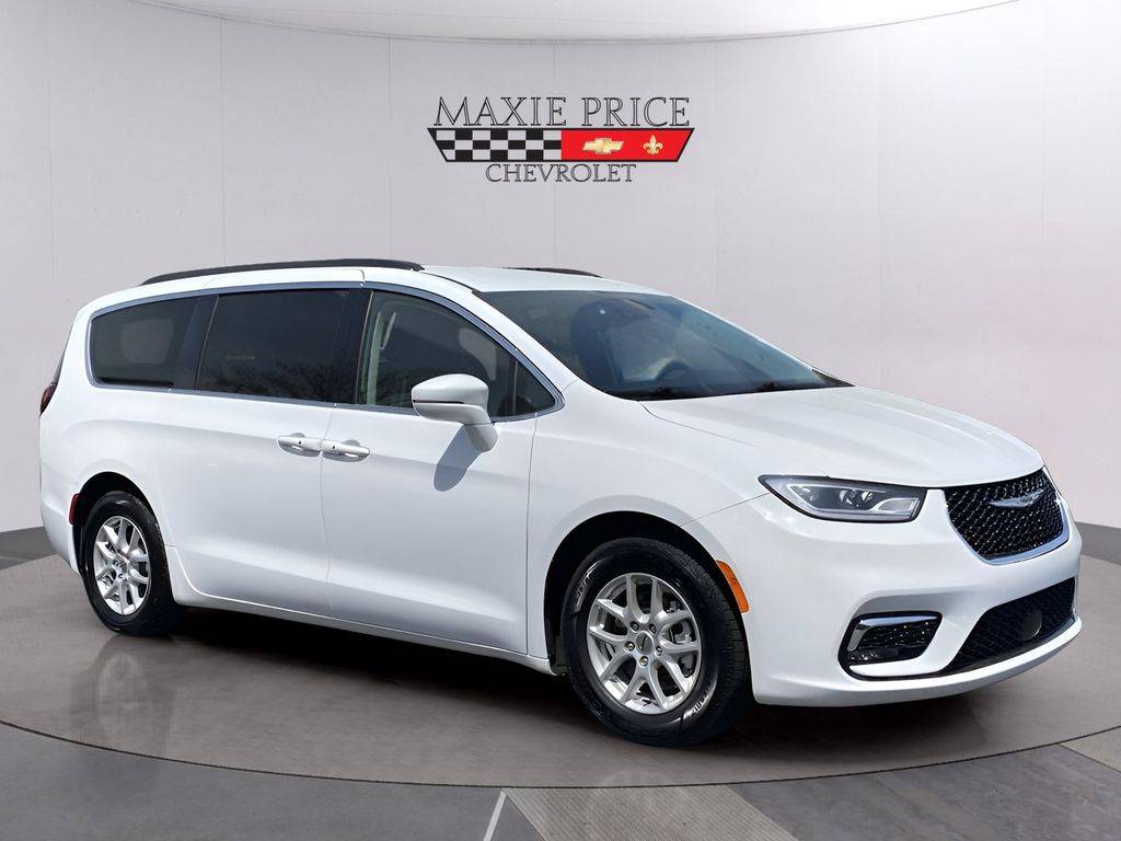 2022 Chrysler Pacifica Touring L — Minivan — 72,784 mi — Loganville, GA