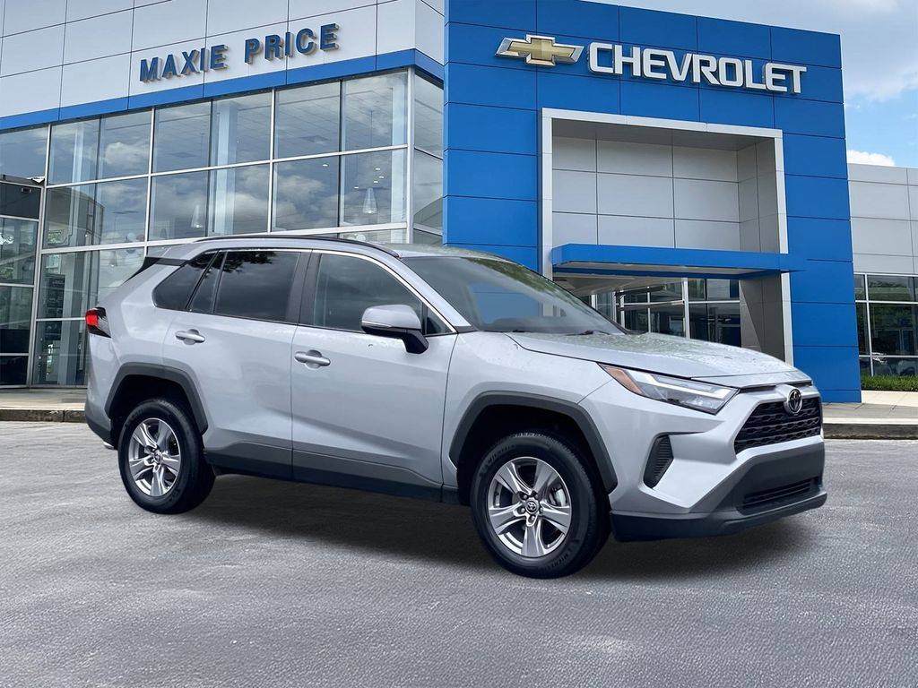 2024 Toyota RAV4 XLE — SUV — 33,892 mi — Loganville, GA
